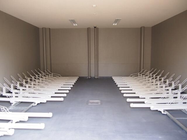 ロビー　駐輪場
