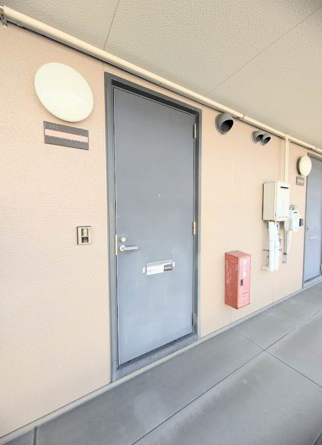 エントランス　※別のお部屋の写真です