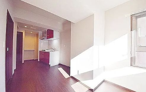 居室・リビング　参考写真：別部屋タイプ