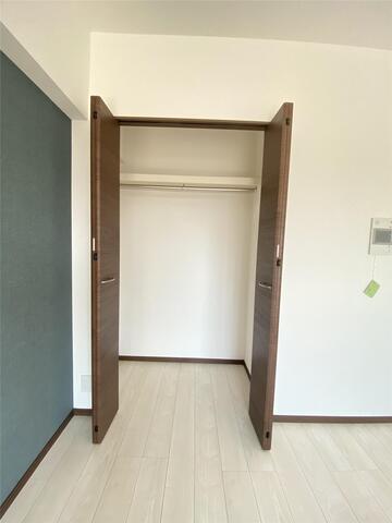 収納　※写真は別号室のものですので現状優先とさせていただきます