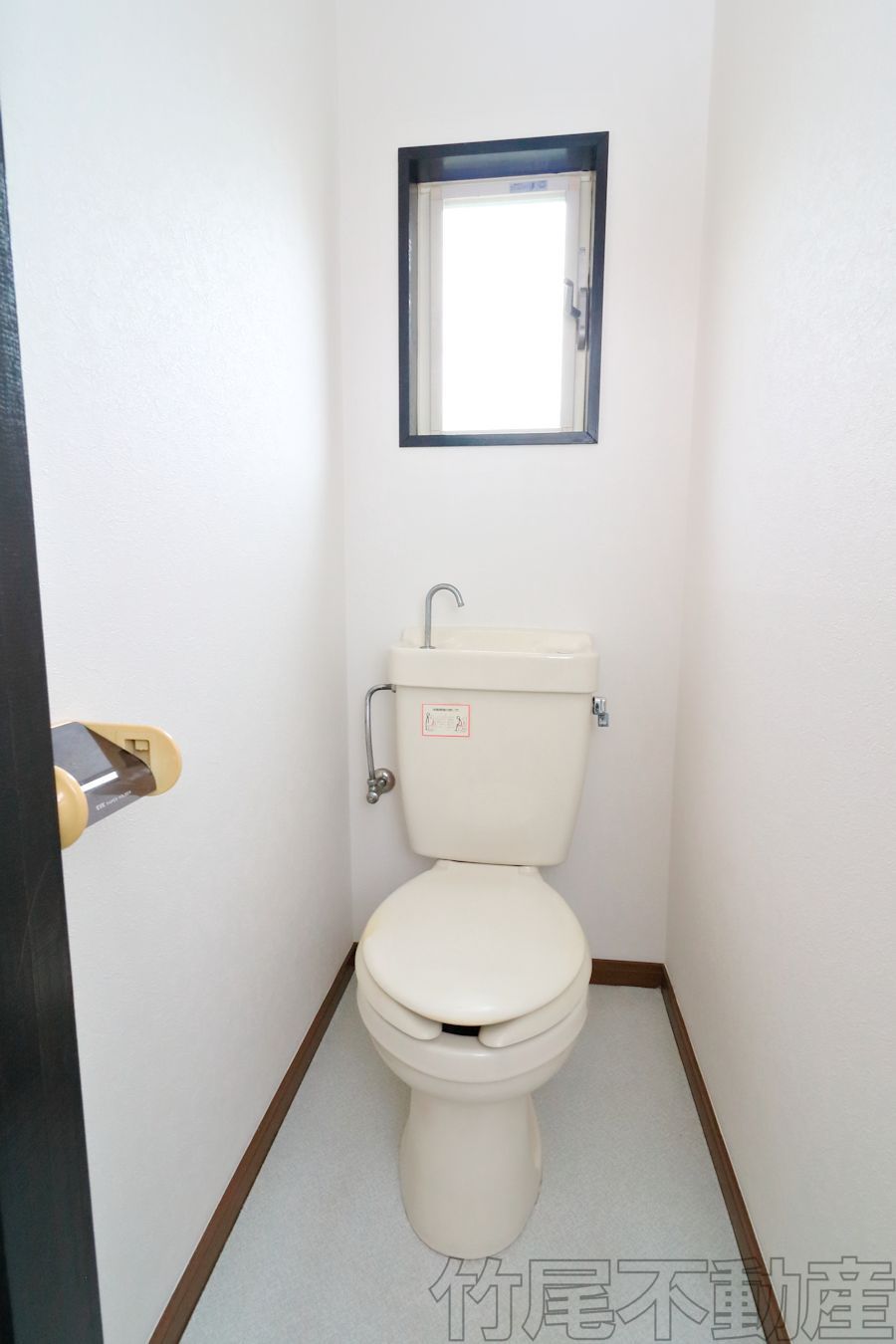 マキシム貝塚駅前のトイレ写真