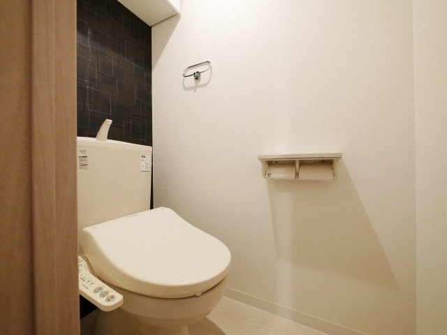 トイレ　ウォシュレット設置済みです！