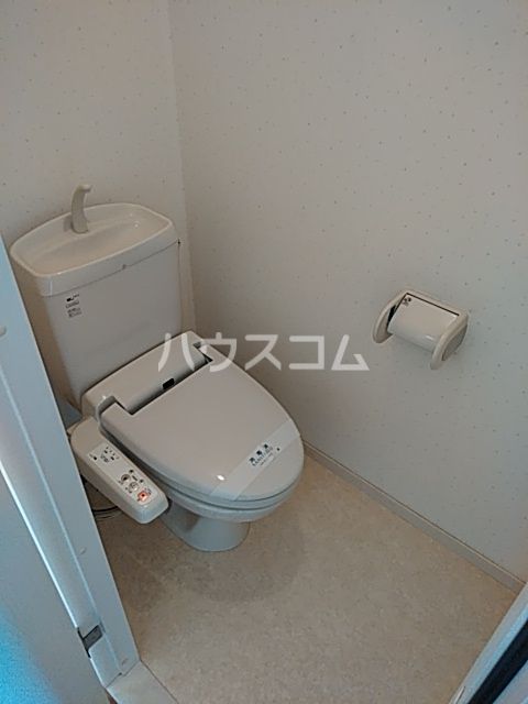【静岡市駿河区津島町のアパートのトイレ】