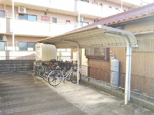 その他共有部分　屋根付き駐輪場