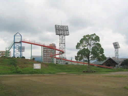 【福井市和田東のアパートの公園】