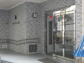 都営新宿線 一之江駅 徒歩1分 11階建 築28年の外観写真