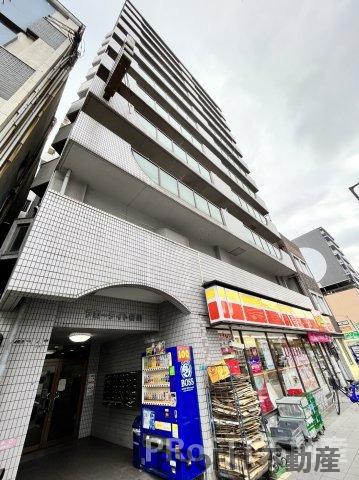 大阪市浪速区桜川のマンションの建物外観