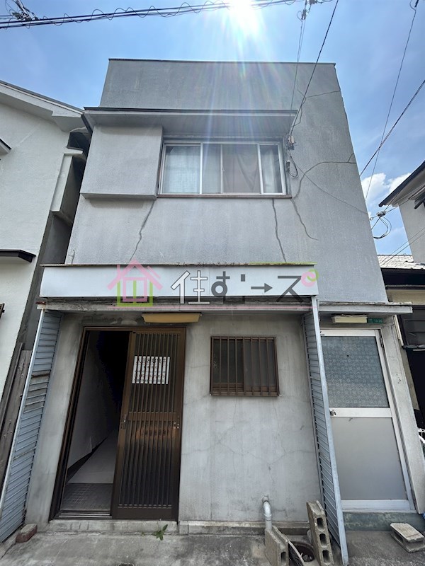 三津屋南1丁目の建物外観