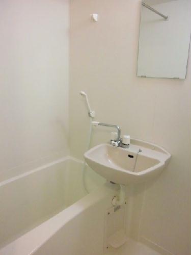 バス・シャワールーム　バス、トイレ別です。