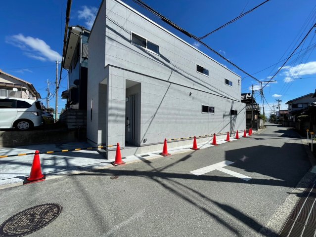 魚住町新築戸建の建物外観