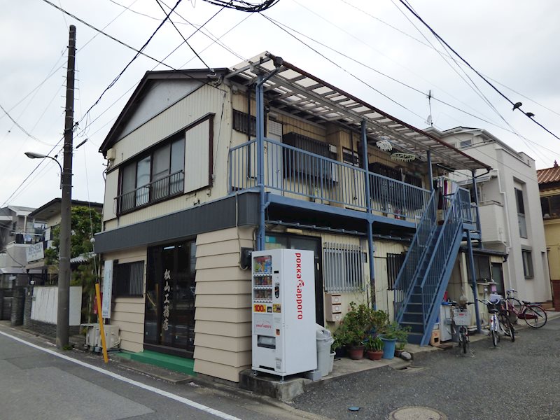 松山荘の建物外観