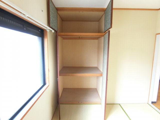 収納　同物件別部屋