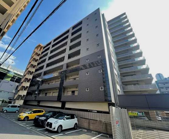 アヴィニールグランデ金田の建物外観