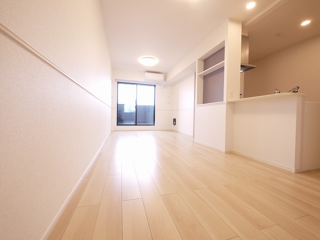 居室・リビング　ゆったりとした居間です