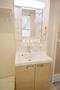 洗面設備　洗面所も収納豊富！