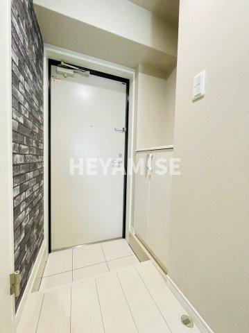 玄関　※同物件別号室タイプの写真でございます※現況を優先します※