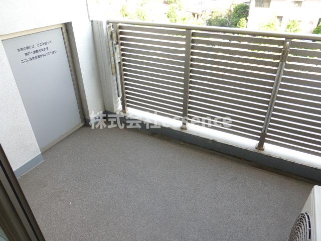 バルコニー　弊社ではオンライン対応・現地対応可能です♪