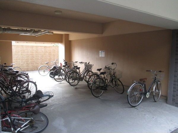 その他共有部分　駐輪場