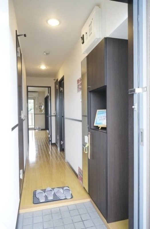 玄関　図面と現状に相違がある場合には現状を優先