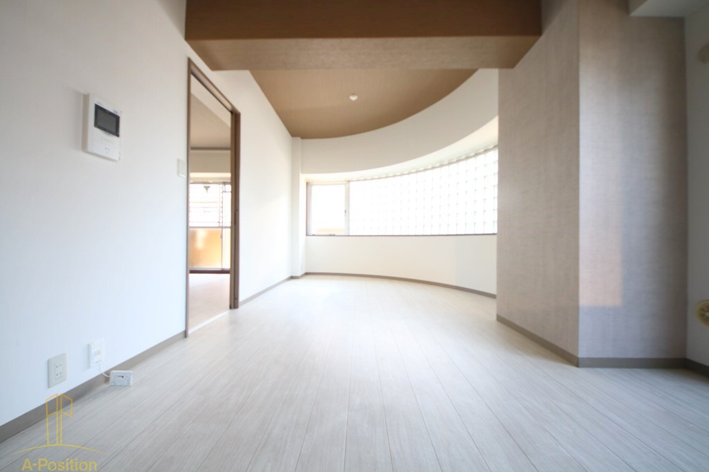 居室・リビング　インプルーブ天六