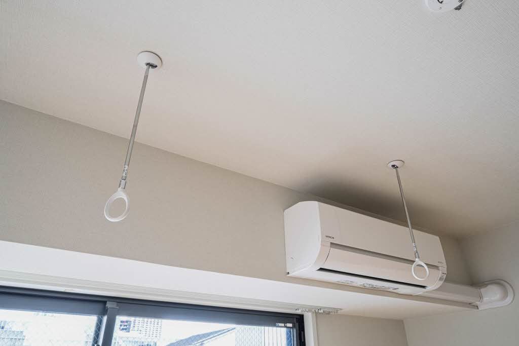 その他設備　室内物干し、エアコン