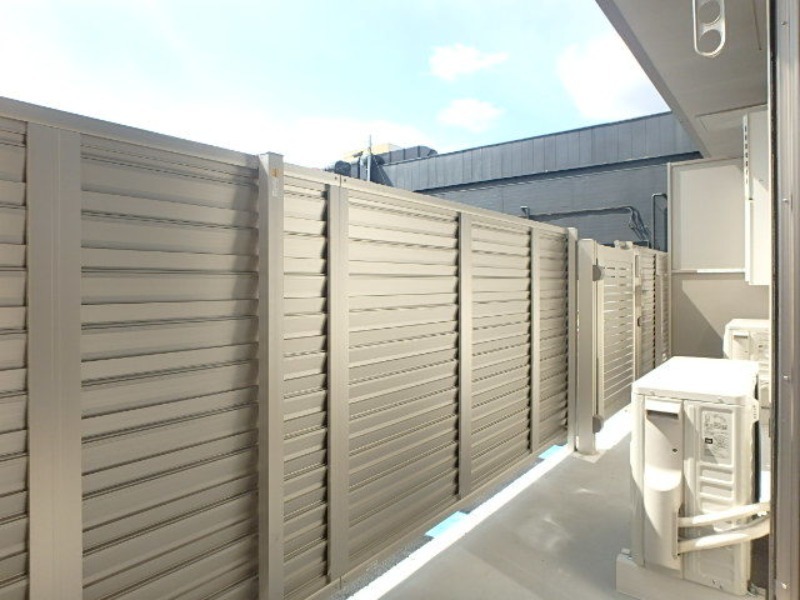 バルコニー　図面と現状に相違がある場合には現状を優先