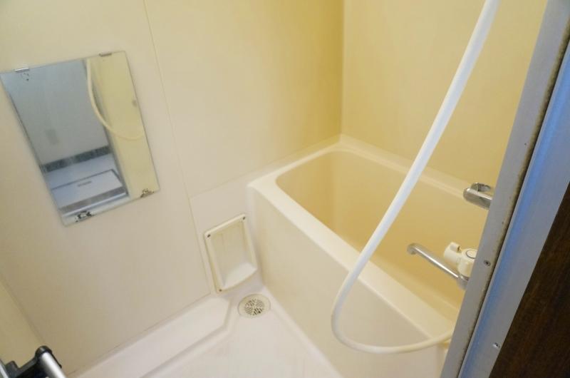 バス・シャワールーム　浴室