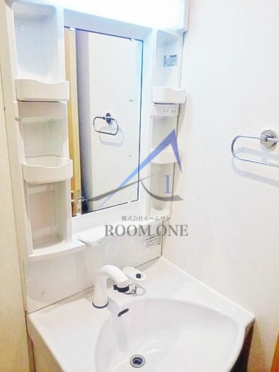 洗面設備　洗面台です。