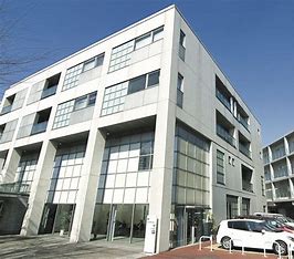 病院　昭和大学付属烏山病院（病院）まで915m