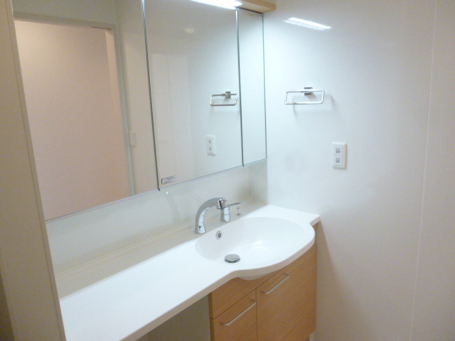 洗面設備　洗髪洗面化粧台