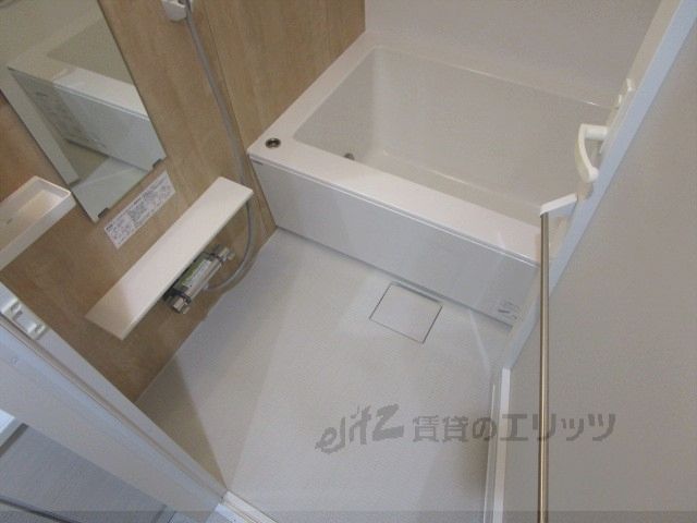 バス・シャワールーム　風呂