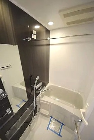 バス・シャワールーム　風呂