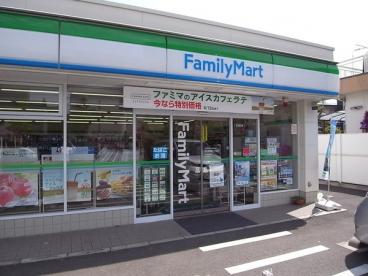 コンビニ　ファミリーマート 足立東綾瀬一丁目店（コンビニ）まで208m