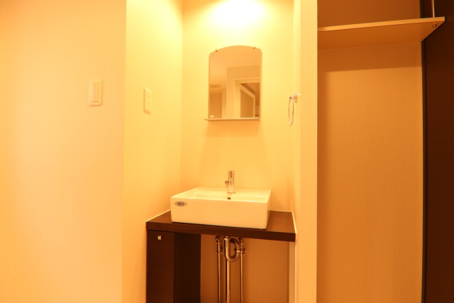 洗面設備　※別室の参考写真の為、現況優先です。