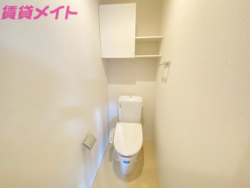 トイレ　同物件別室画像