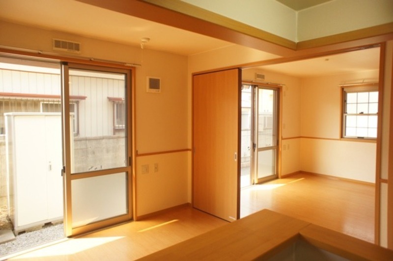 居室・リビング　図面と現状に相違がある場合には現状を優先