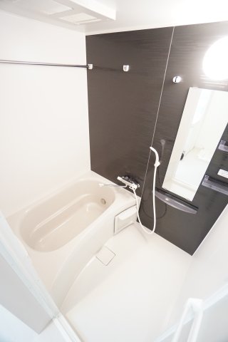 バス・シャワールーム　※同物件・同タイプの写真です。