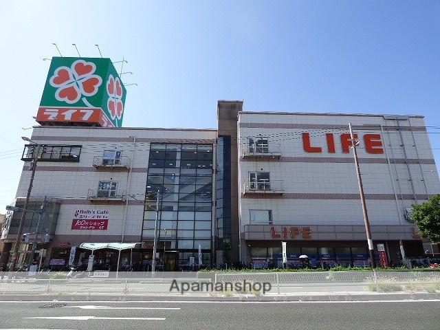 スーパー　ライフ巽店（スーパー）まで628m