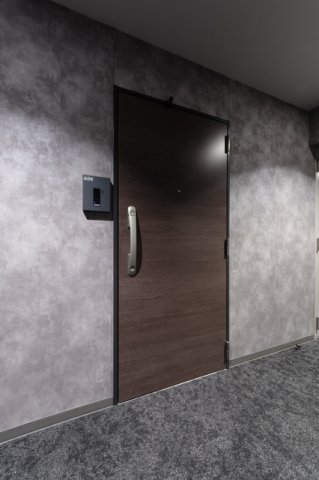 玄関　※写真は同タイプ住戸です。