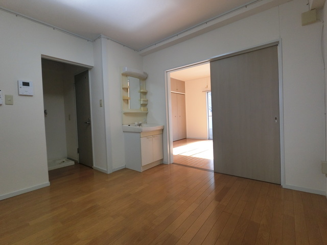 居室・リビング　別部屋参考写真