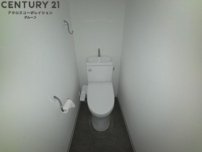 トイレ　ウォシュレット付きのトイレです♪