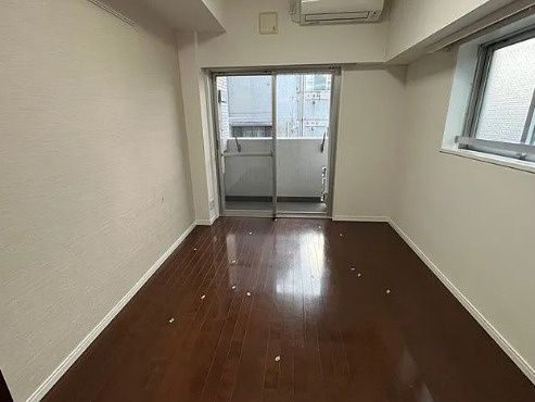 居室・リビング　同タイプ部屋　参考写真です