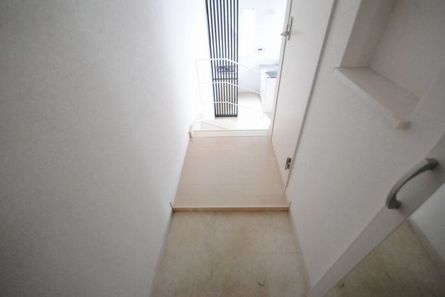 玄関　※現状優先　他号室の写真です
