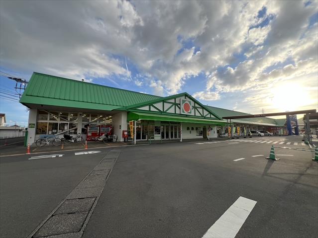スーパー　サンキュー隼人店（スーパー）まで2219m