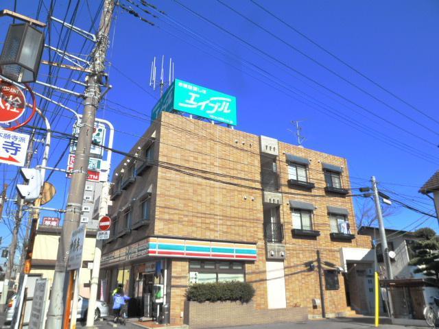 コンビニ　セブンイレブン（コンビニ）まで300m