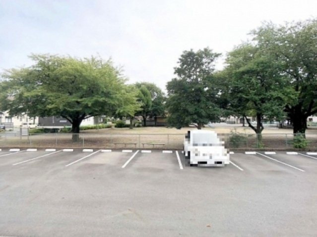 駐車場　２台可