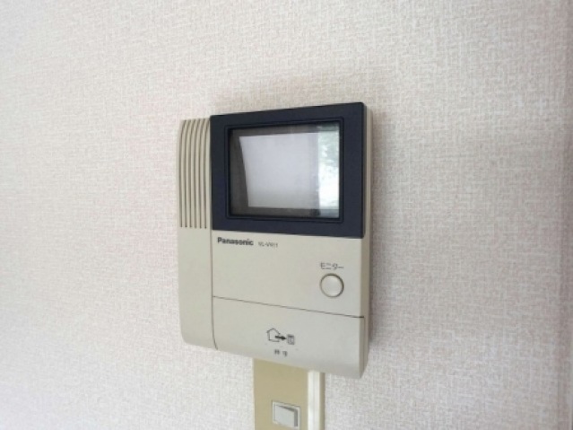 セキュリティ　ＴＶドアホンで防犯対策。