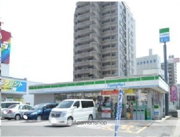 コンビニ　ファミリーマート椎迫店（コンビニ）まで350m