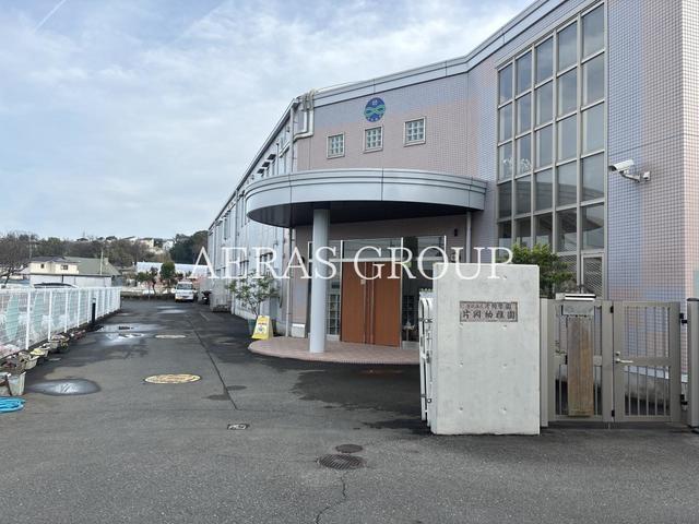 幼稚園・保育園　片岡幼稚園（幼稚園・保育園）まで572m