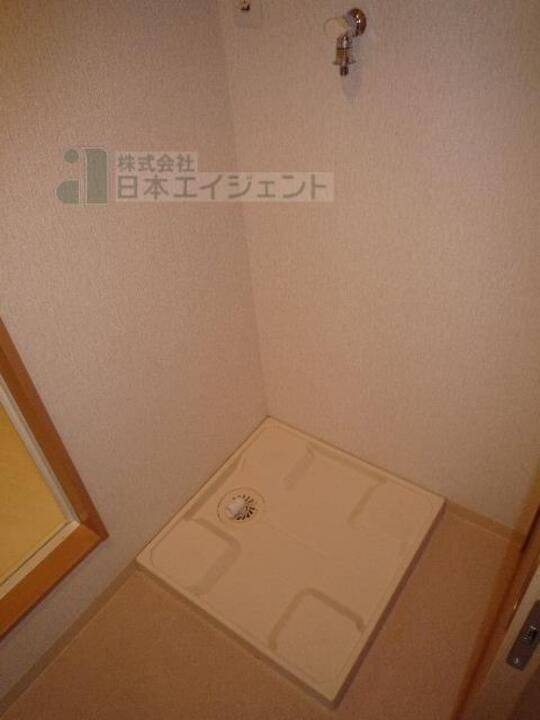 その他設備　洗濯機置場